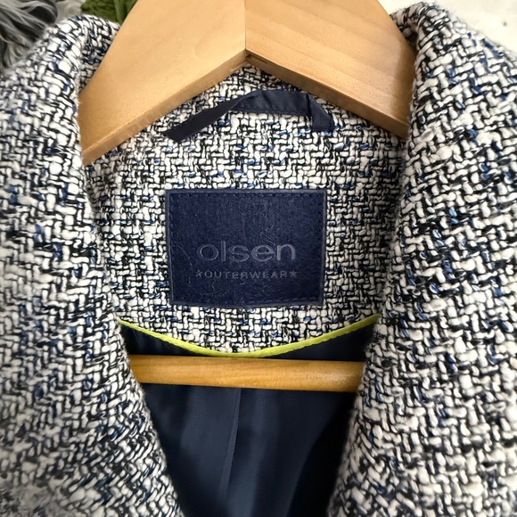 Tweed Navy and White coat - Picture 3 of 3